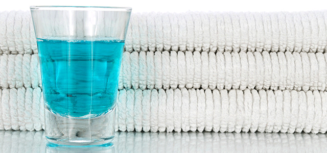 How to Choose the Mouthwash that's Right for You