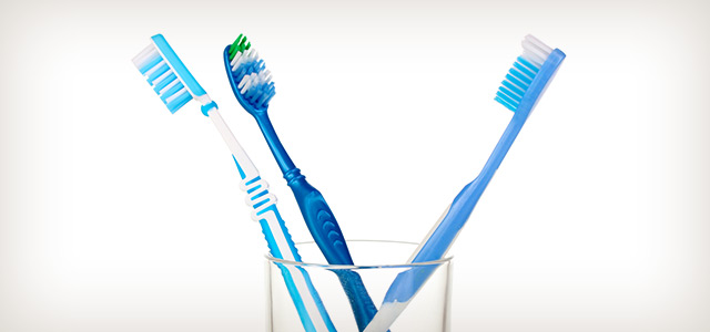 Brushing Without Toothpaste: Should You Even Bother? Forget Your Toothpaste